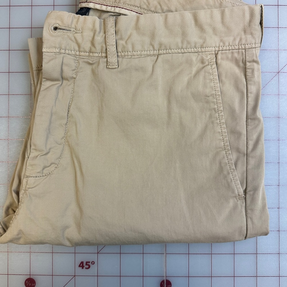 Men's Khaki Pants